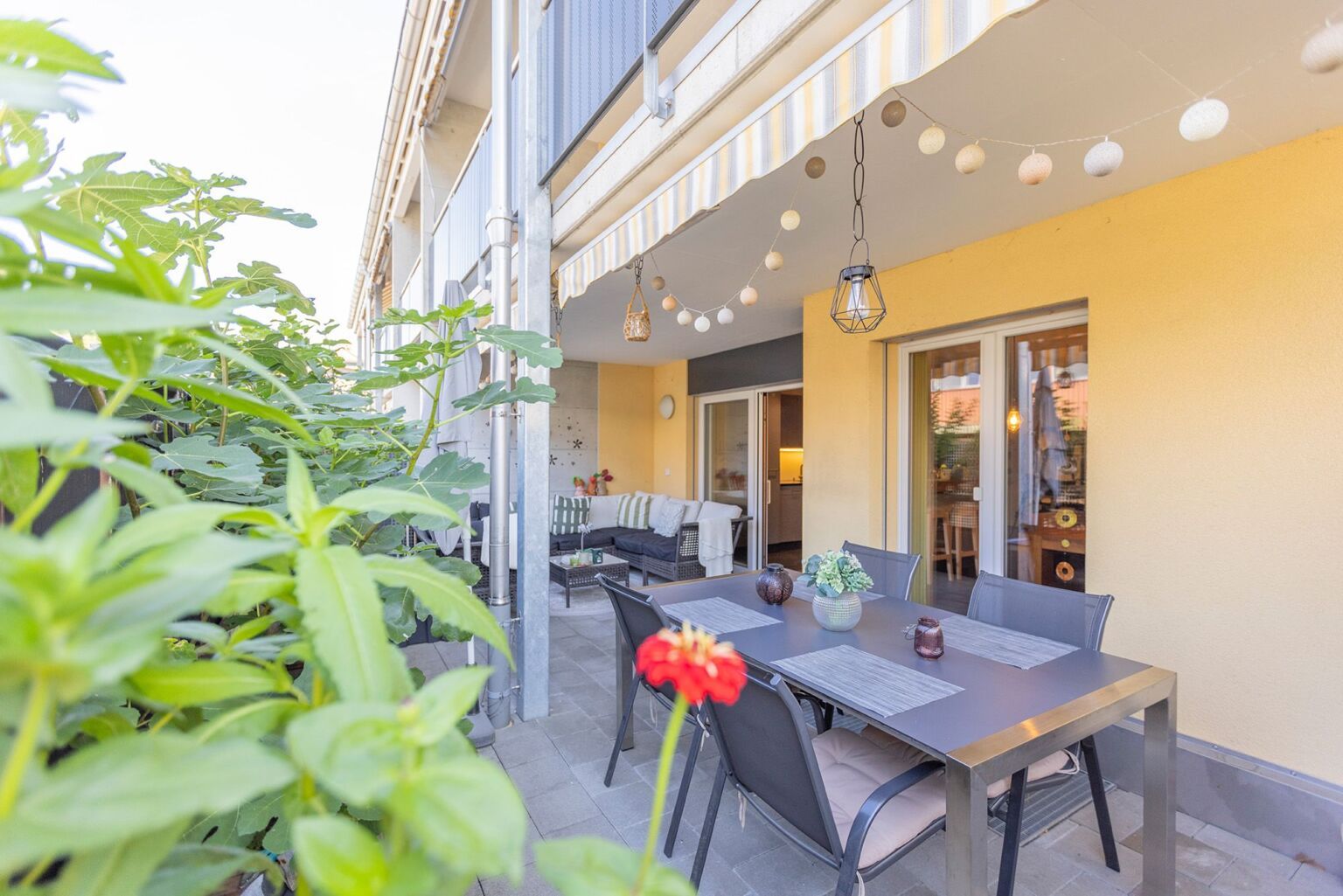 Sitzplatz auf der Westseite